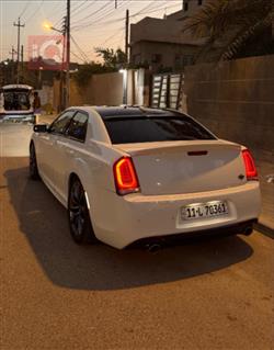 كرايسلر 300